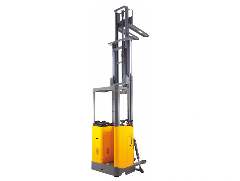Empilhador elétrico com posto de condução (CDD15C) 1500 kg 4500–6500 mm